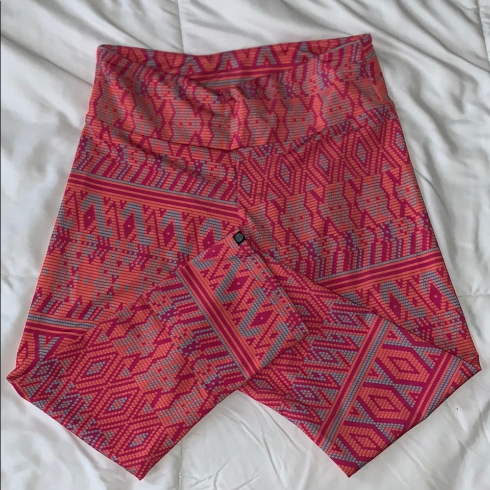 Onzie Flow cropped leggings S/M EUC